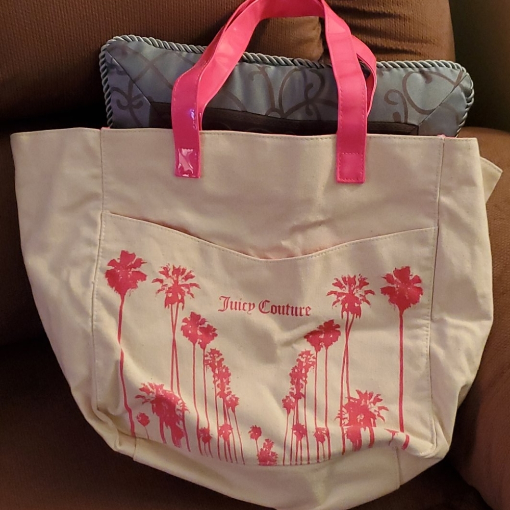 Large juicy couture bag. Like new!